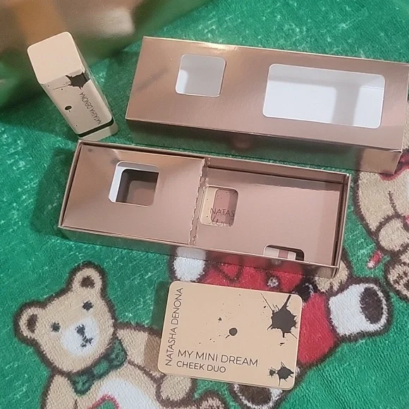 Natasha Denona~ My Dream Pouch Full Face Holiday Set - Picture 10 of 16